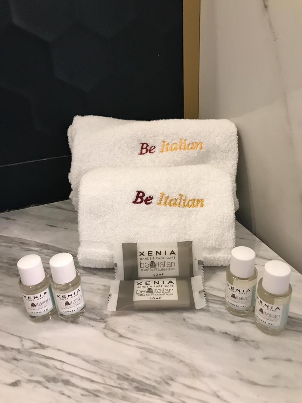 Hotel Be Italian Flat Piazza Bovio 22 Neapel Exterior foto