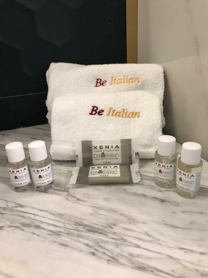 Hotel Be Italian Flat Piazza Bovio 22 Neapel Exterior foto